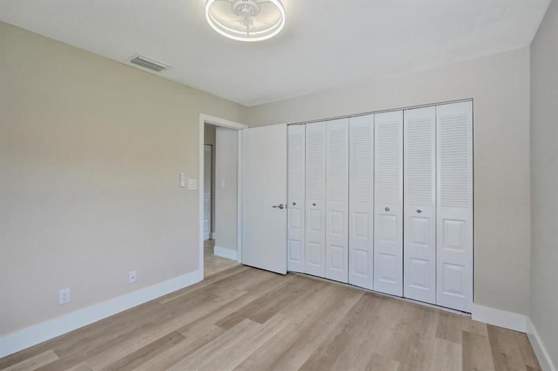 Image 12 of 36 For 7680 23rd St