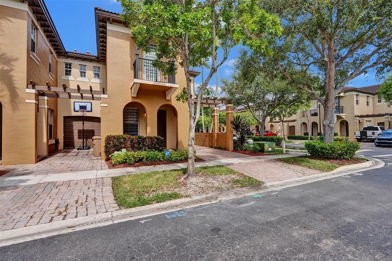 Details for 4431 Arabian Way, Davie, FL 33328