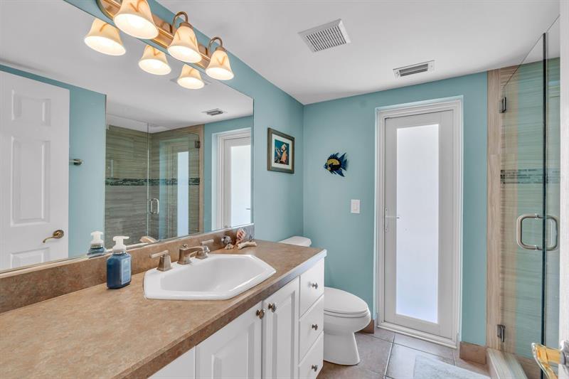 Image 23 of 48 For 11141 26th Dr