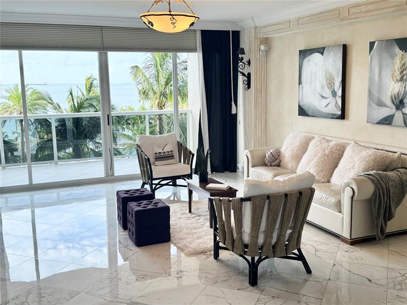 Image 2 of 22 For 3200 Ocean Blvd  707