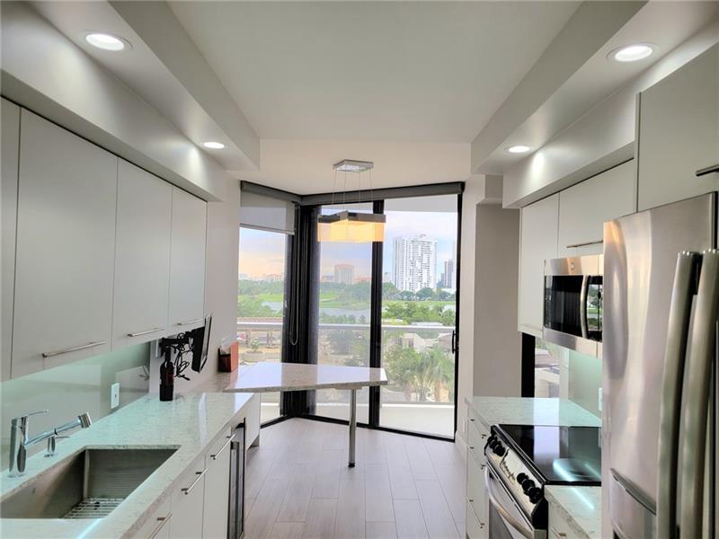 Image 3 of 29 For 20281 Country Club Dr.  503