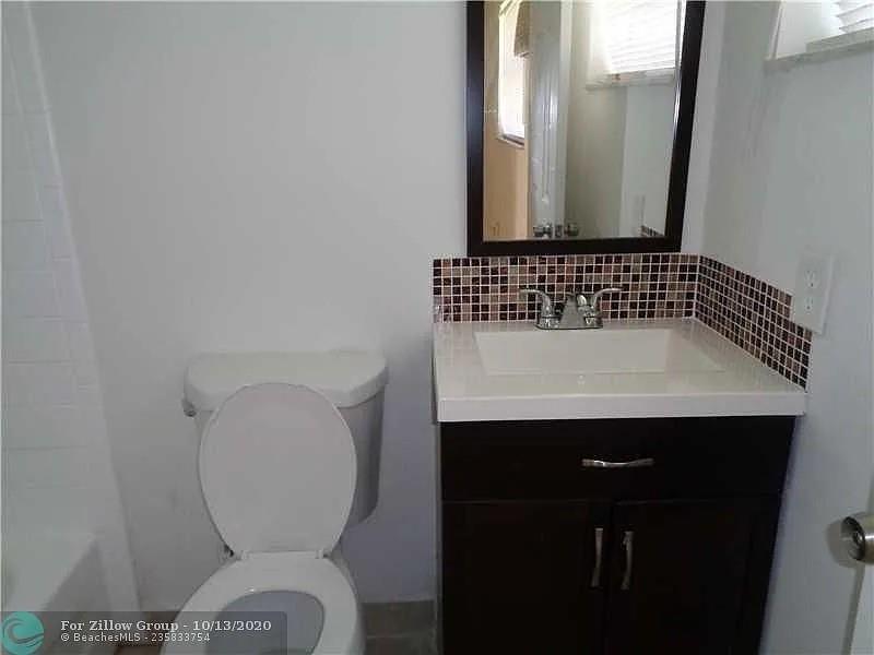 Image 5 of 5 For 101 41st St  H123
