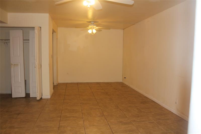 Image 5 of 8 For 555 8th St  152