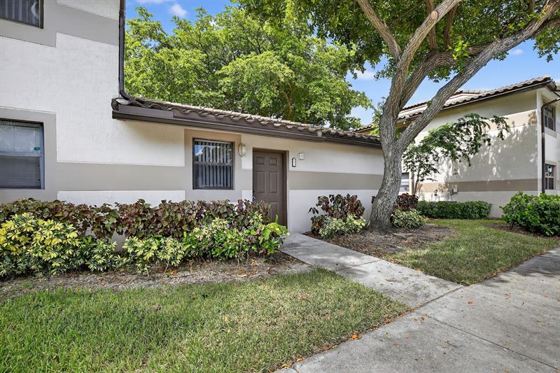 Details for 9953 Nob Hill Ct  9953, Sunrise, FL 33351