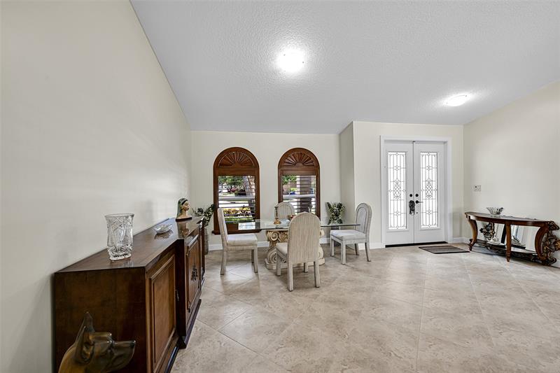 Image 7 of 47 For 4910 104th Ave