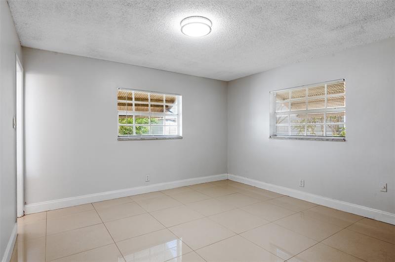 Image 10 of 27 For 6719 Boulevard Of Champions