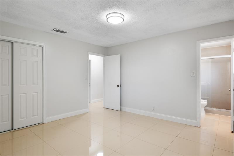 Image 11 of 27 For 6719 Boulevard Of Champions