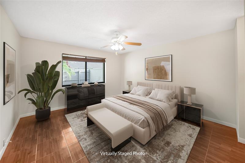 Image 3 of 25 For 3060 Oakland Forest Dr  1105