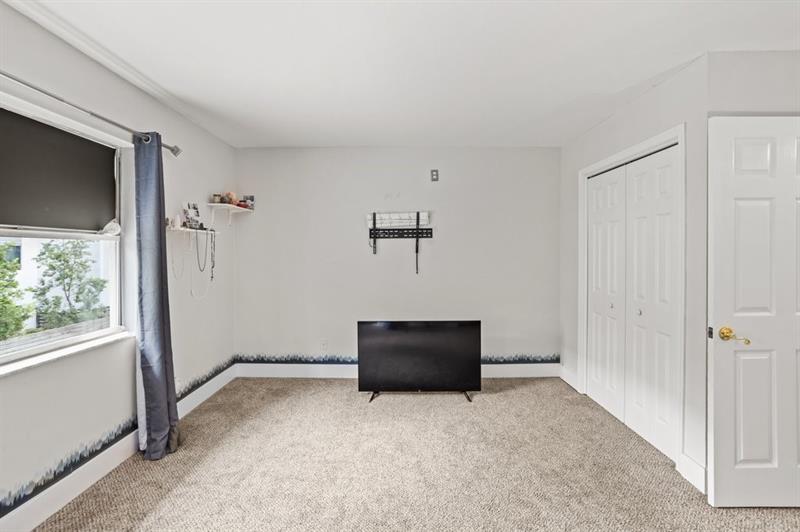 Image 13 of 24 For 3010 68th St  104