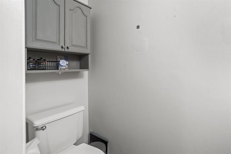 Image 17 of 24 For 3010 68th St  104