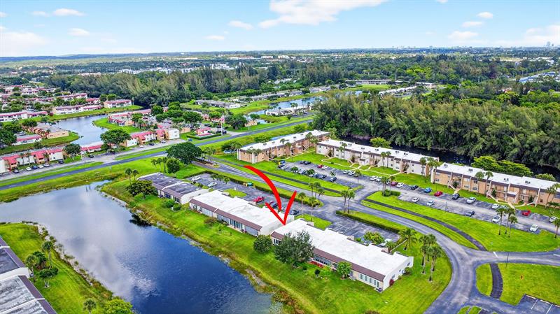 Image 44 of 45 For 121 Lake Meryl Drive