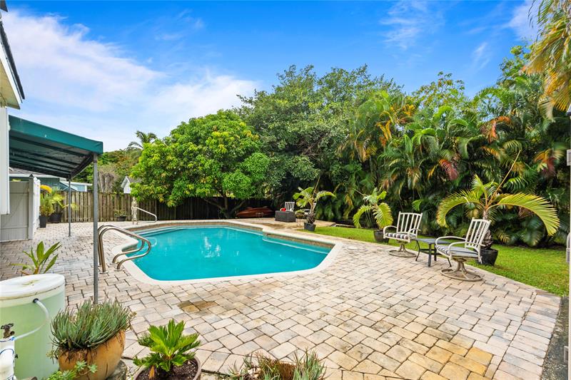 Image 34 of 54 For 2501 8th Ave