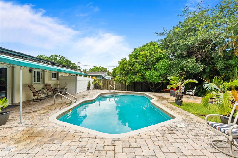 Image 35 of 54 For 2501 8th Ave