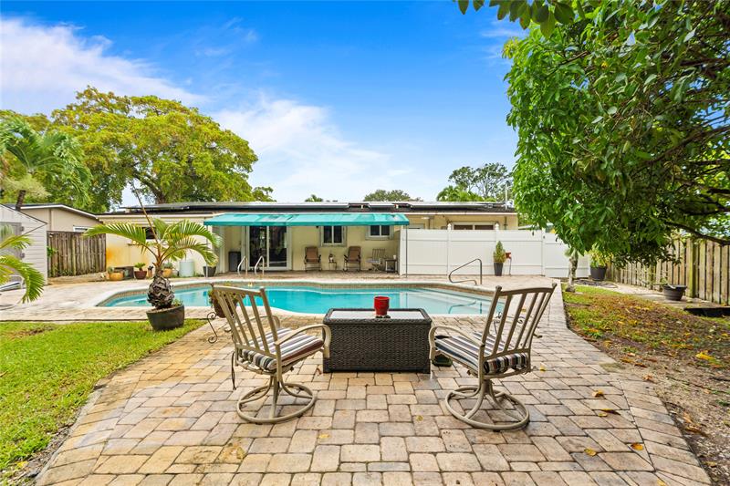 Image 37 of 54 For 2501 8th Ave