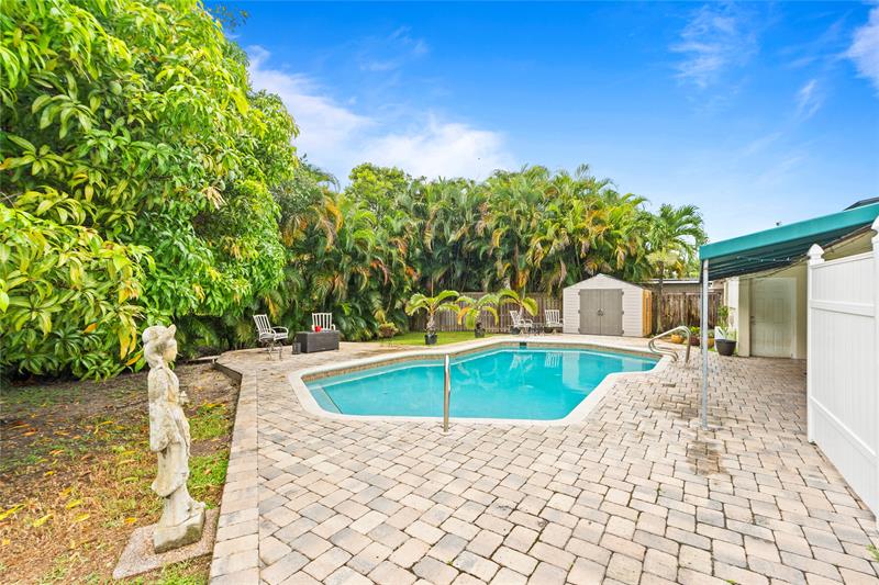 Image 38 of 54 For 2501 8th Ave