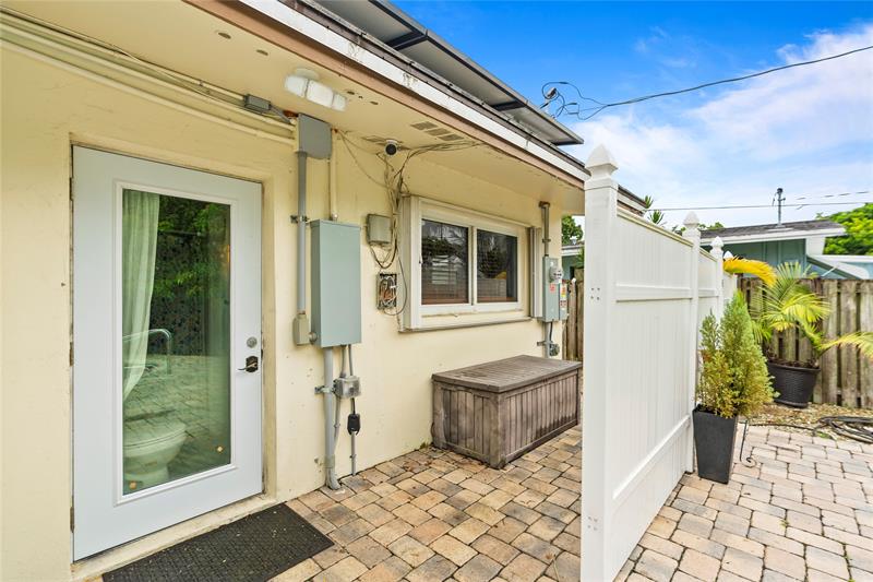 Image 42 of 54 For 2501 8th Ave