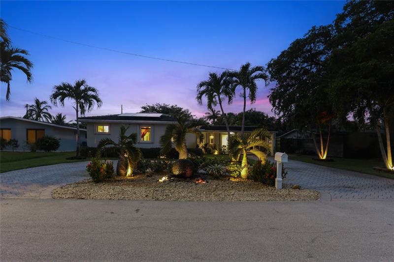 Image 53 of 54 For 2501 8th Ave