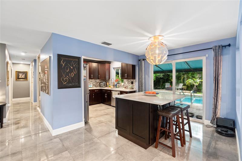 Image 9 of 54 For 2501 8th Ave