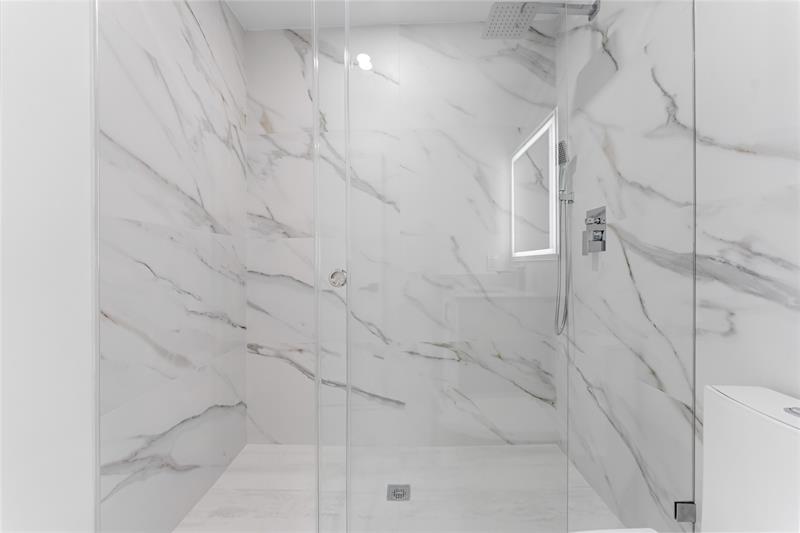 Image 24 of 39 For 699 70th St  