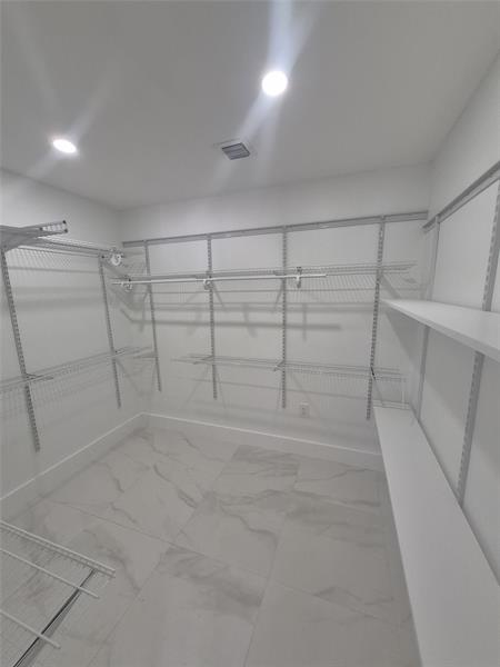 Image 16 of 16 For 270 147th St