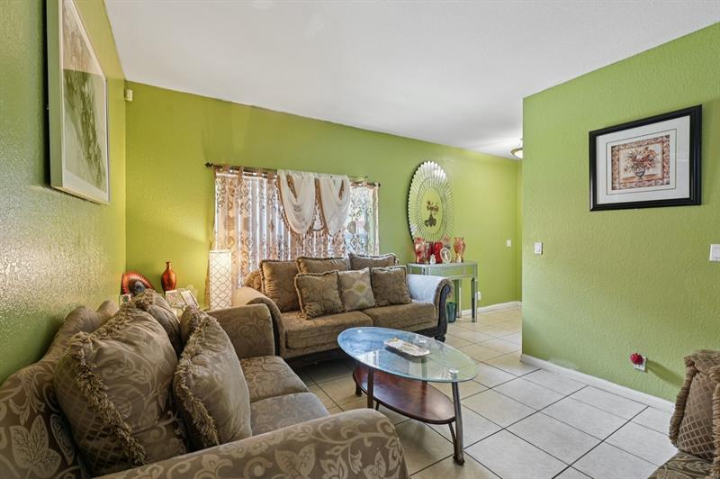 Image 5 of 26 For 2921 33rd Ter  2921