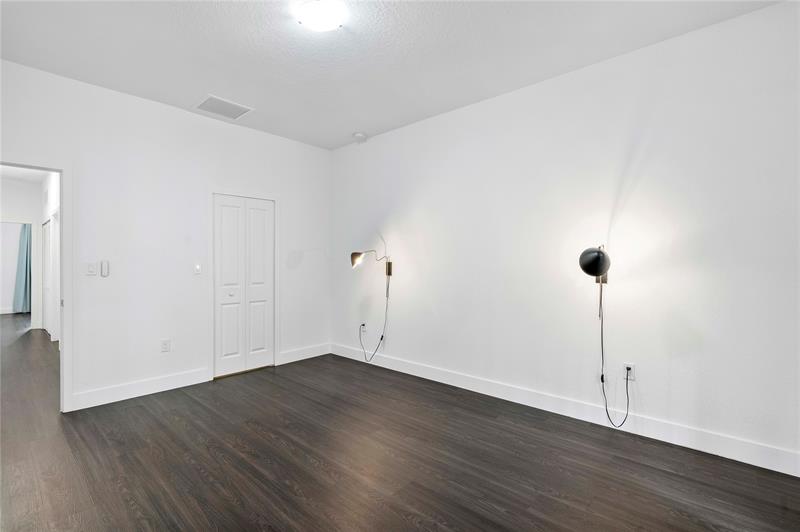 Image 27 of 41 For 13659 157th Ct  13659