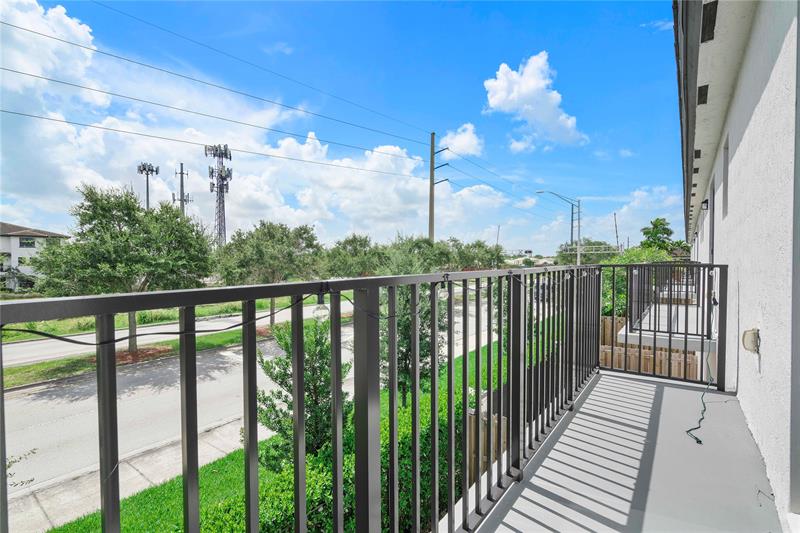 Image 30 of 41 For 13659 157th Ct  13659