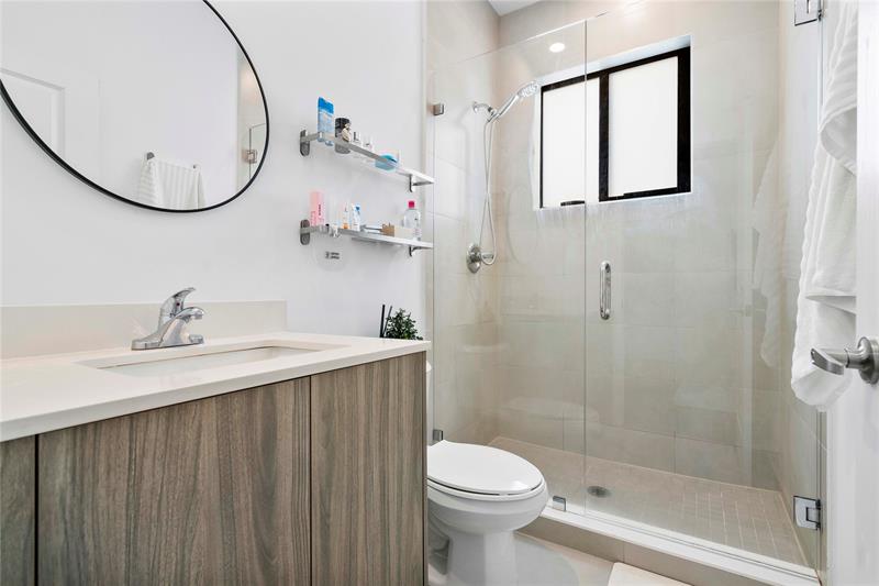Image 36 of 41 For 13659 157th Ct  13659