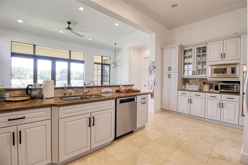Image 13 of 39 For 9668 Ginger Ct