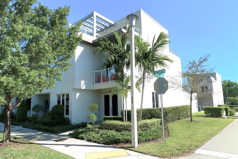 Details for 6482 103rd Psge, Doral, FL 33178