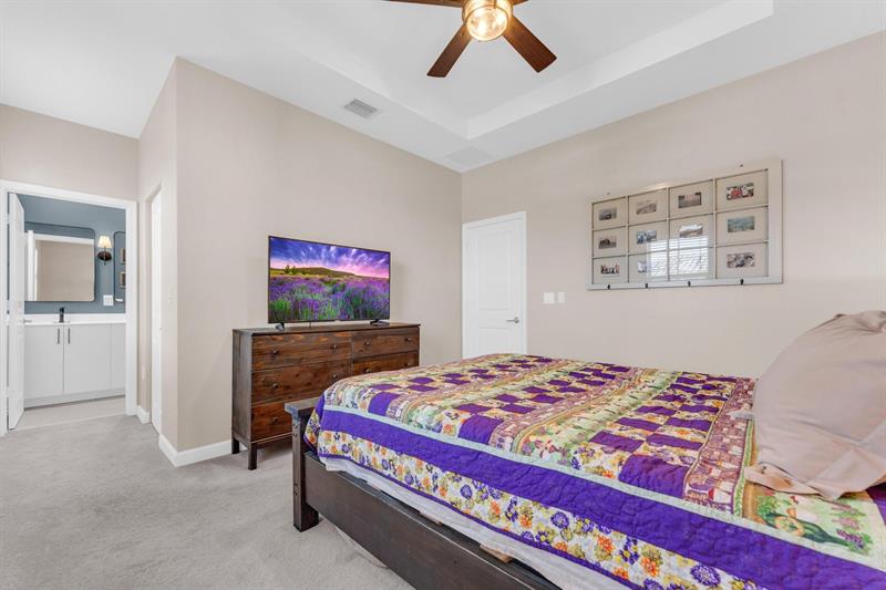 Image 19 of 41 For 11883 46th St