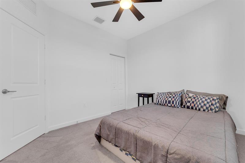 Image 25 of 41 For 11883 46th St