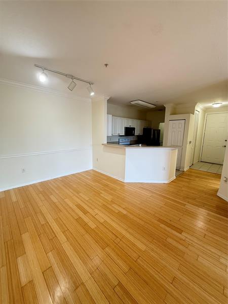 Image 12 of 18 For 4404 160th Ave  823