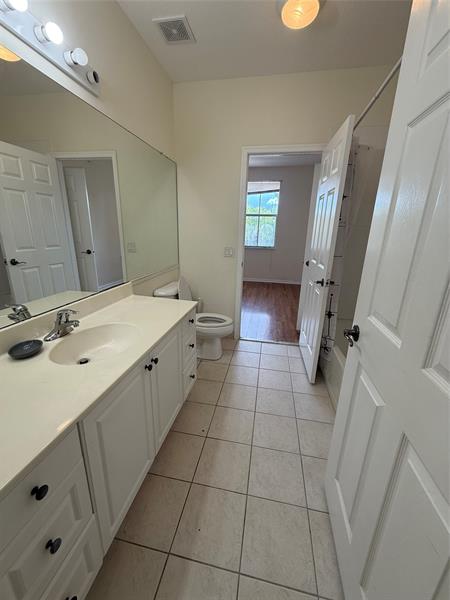 Image 8 of 18 For 4404 160th Ave  823