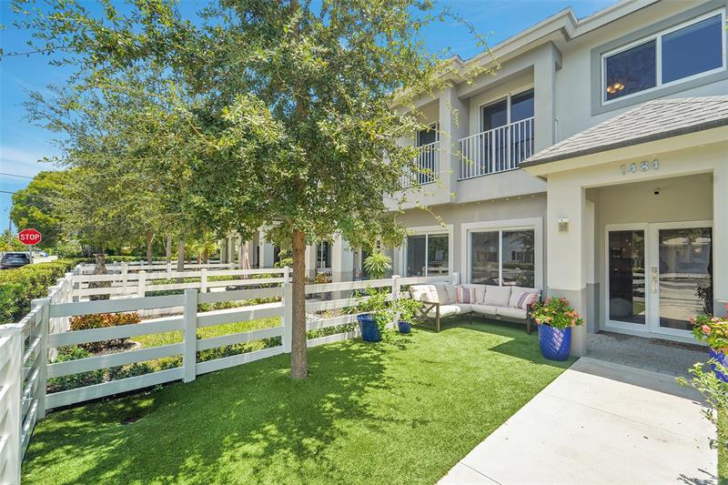 Details for 1484 34th St  1484, Oakland Park, FL 33334