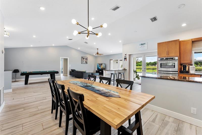 Image 13 of 40 For 8684 1st Pl  