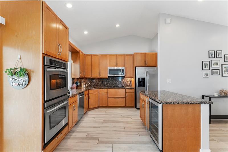 Image 16 of 40 For 8684 1st Pl  