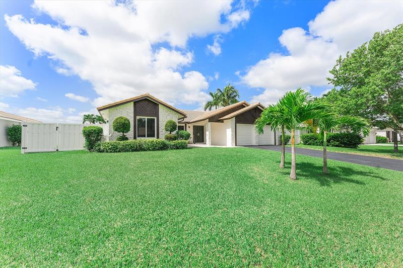 Image 3 of 40 For 8684 1st Pl  