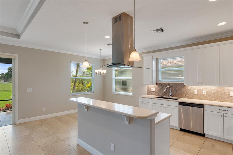 Image 11 of 52 For 582 Gossamer Wing Way