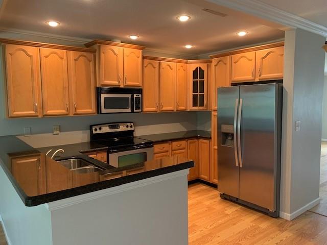 Image 10 of 27 For 8398 35th St