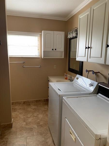 Image 21 of 27 For 8398 35th St