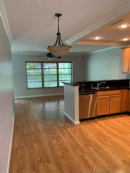 Image 7 of 27 For 8398 35th St