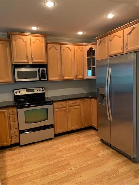 Image 9 of 27 For 8398 35th St