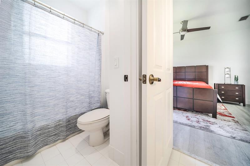 Image 31 of 51 For 1122 118th Way
