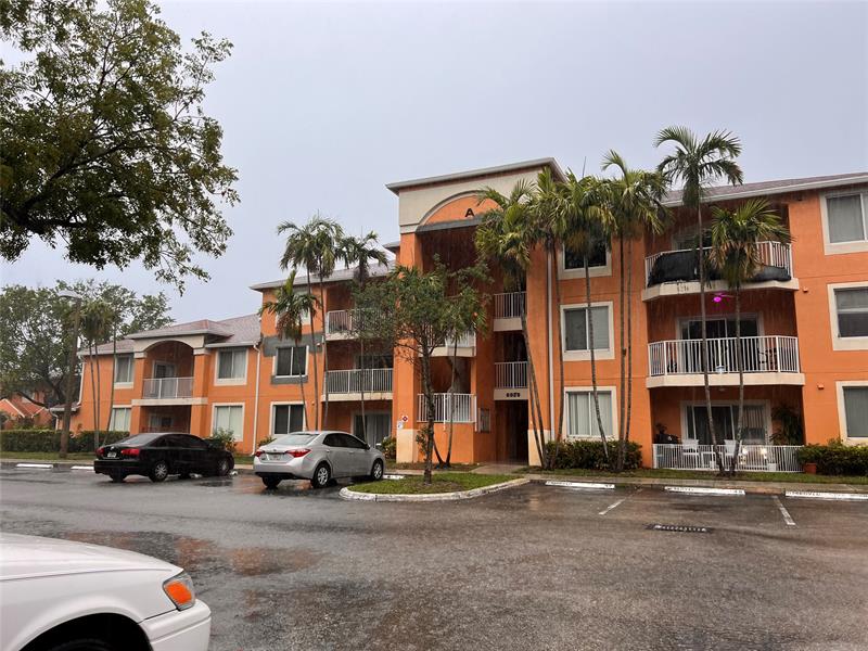 Details for 6928 39th St  207, Fort Lauderdale, FL 33314