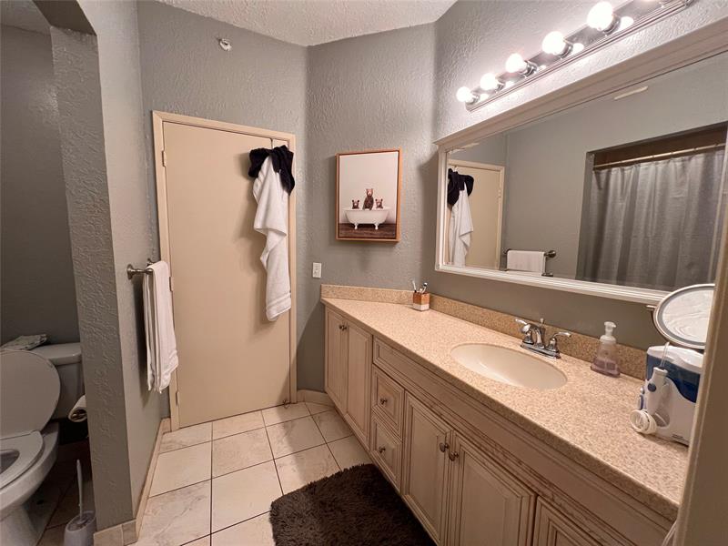 Image 10 of 14 For 6928 39th St  207