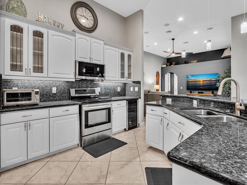 Image 18 of 64 For 4135 67th Way