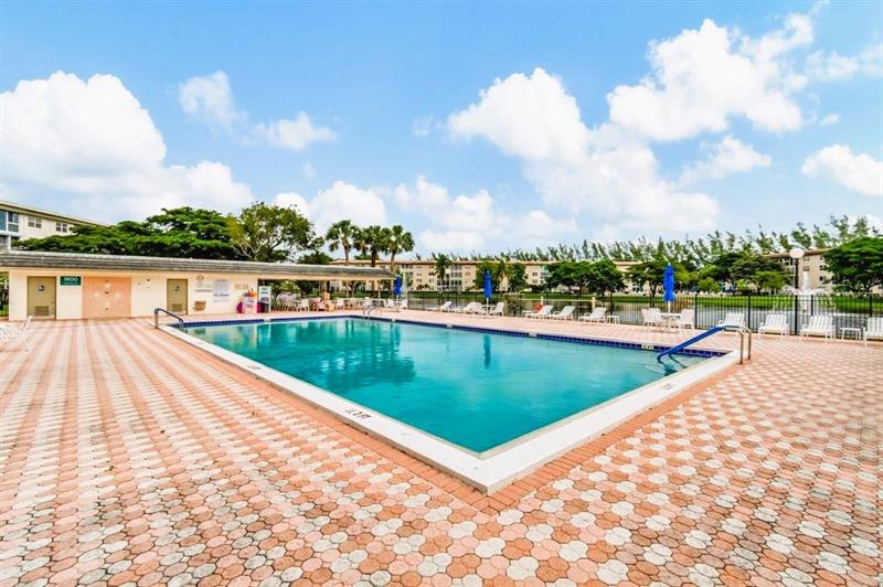 Image 7 of 27 For 1803 Eleuthera Point  J-2