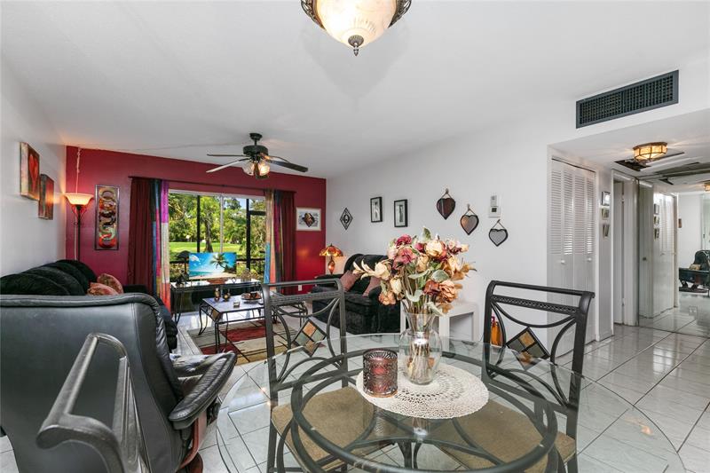 Image 5 of 31 For 4411 16th St  F109