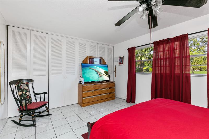 Image 9 of 31 For 4411 16th St  F109